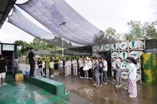 Latest company news about A Joalheria QICAI une nossos esforços e cria brilho juntos.